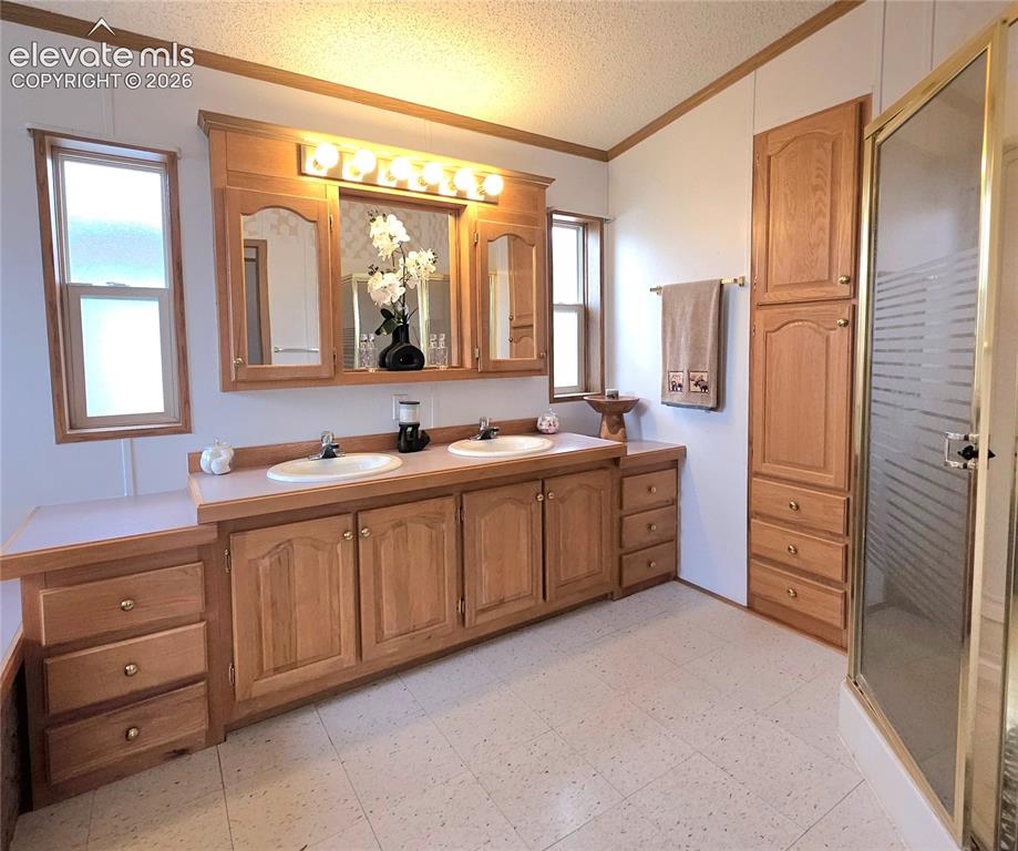 891 S Mountain Estates Road Florissant CO 80816