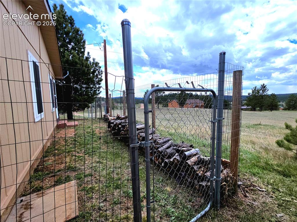 891 S Mountain Estates Road Florissant CO 80816