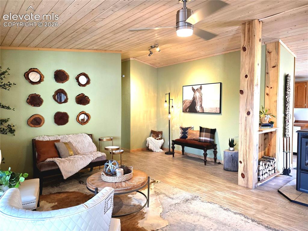 891 S Mountain Estates Road Florissant CO 80816