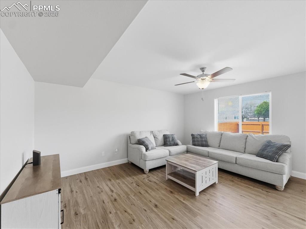 5342 Hammond Drive Colorado Springs CO 80915