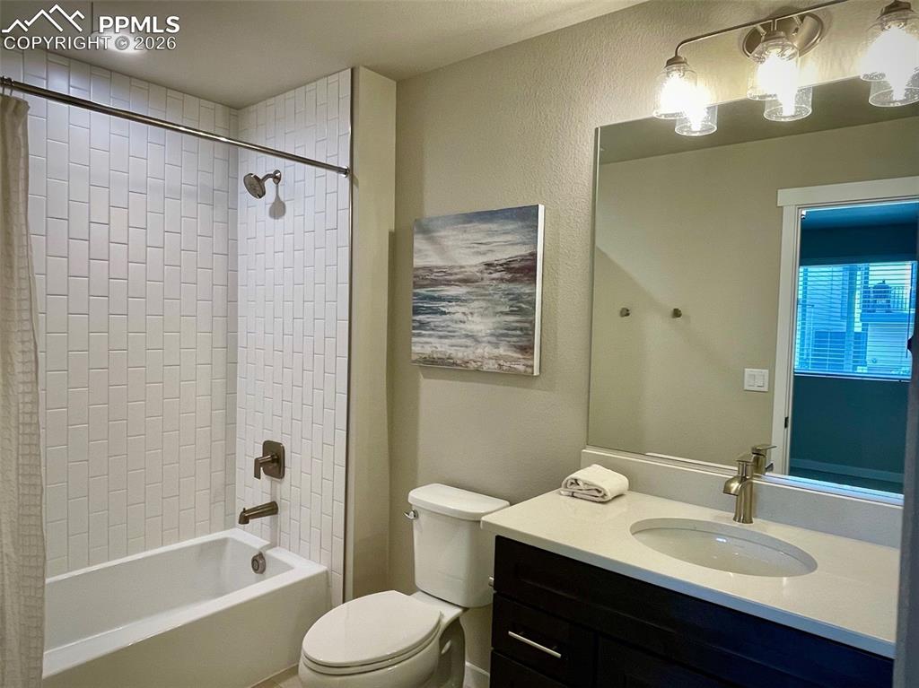 3527 Summer Dream Avenue Colorado Springs CO 80922