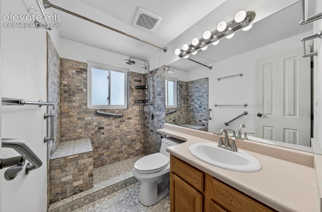2071 Calle Fontana Fountain CO 80817