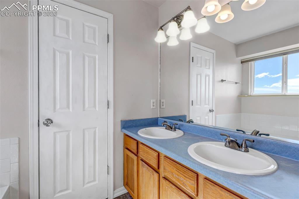 2375 Lisa Drive Colorado Springs CO 80915