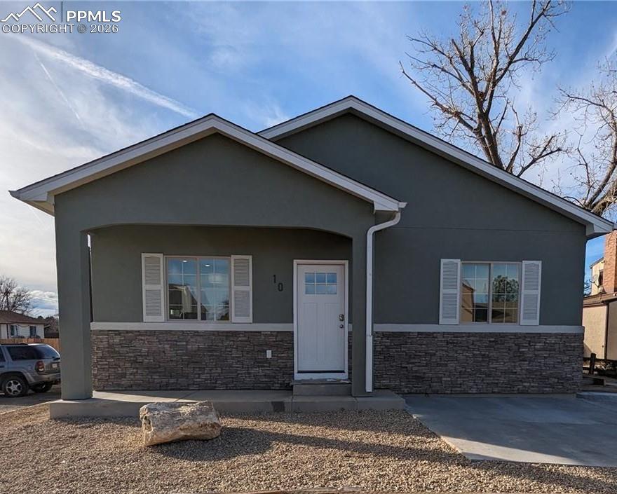 10 Heatherwood Lane Pueblo CO 81008