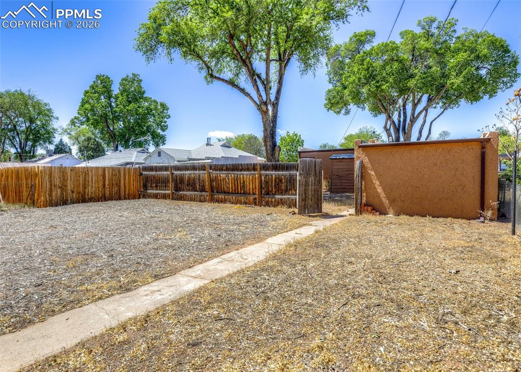 422 S Prairie Avenue Pueblo CO 81005
