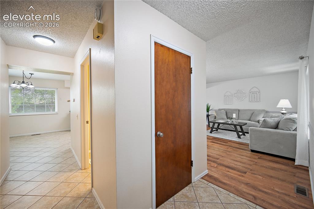 2998 Westcliff Circle Colorado Springs CO 80906