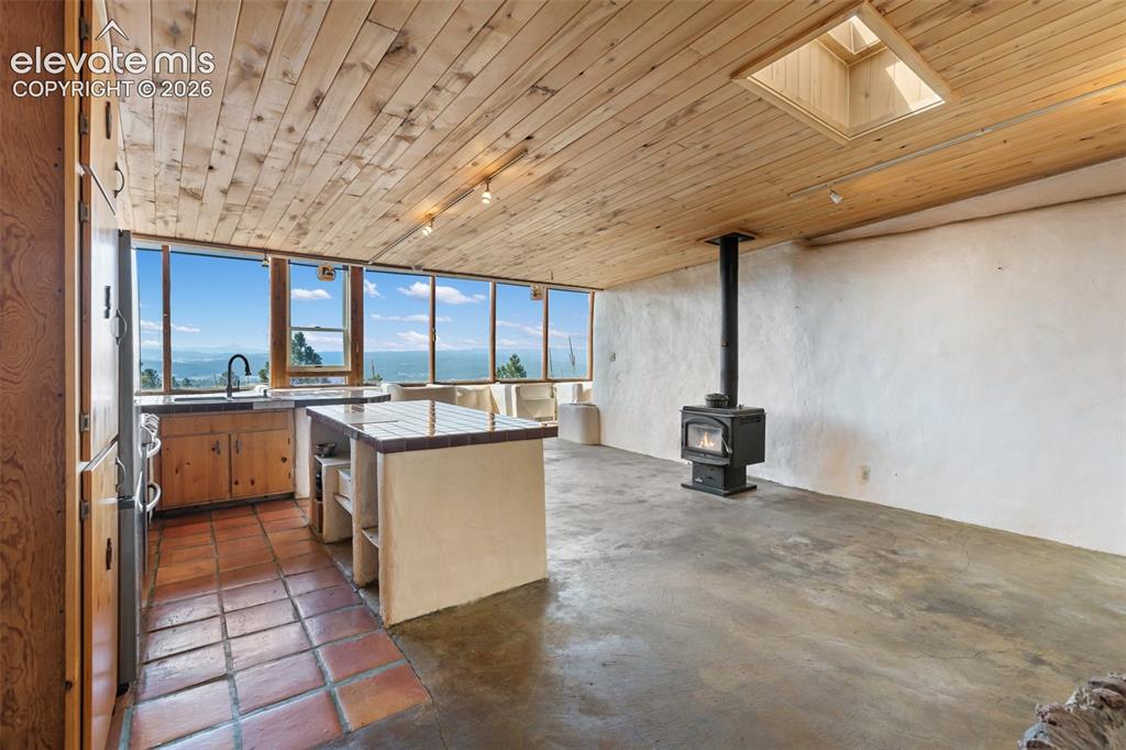 523 Navajo Trail Florissant CO 80816