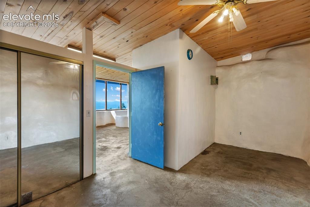 523 Navajo Trail Florissant CO 80816