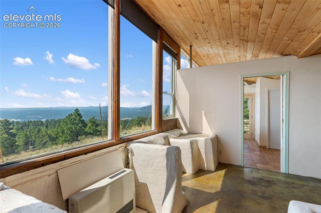 523 Navajo Trail Florissant CO 80816