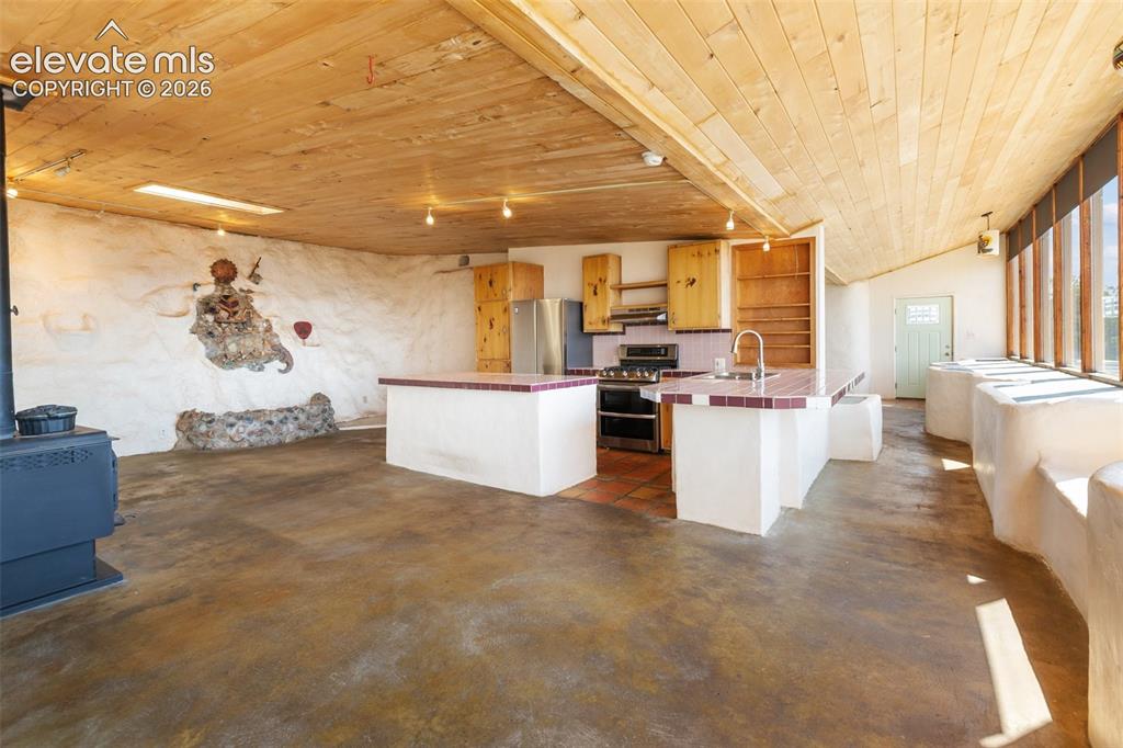 523 Navajo Trail Florissant CO 80816