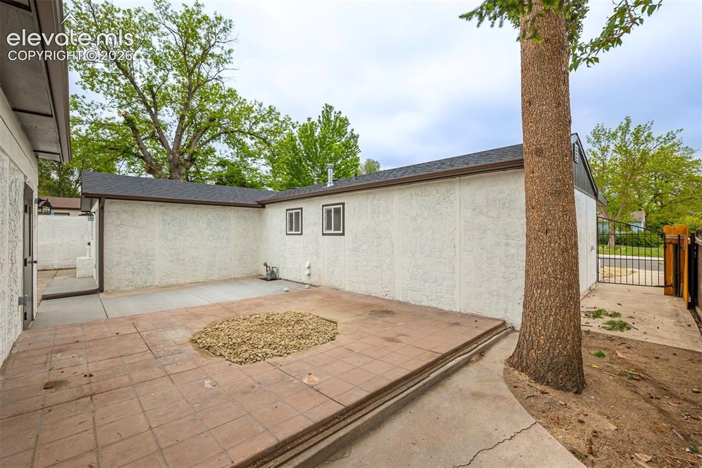 308 Redwood Drive Colorado Springs CO 80907