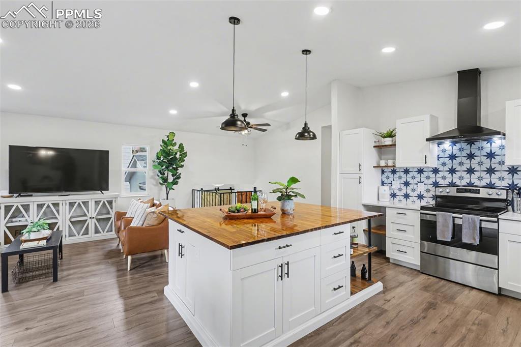 5460 Villa Circle Colorado Springs CO 80918