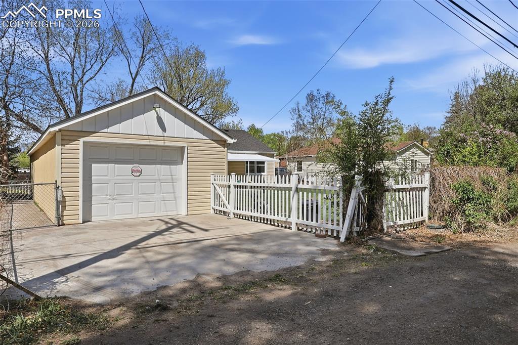 2307 N El Paso Street Colorado Springs CO 80907