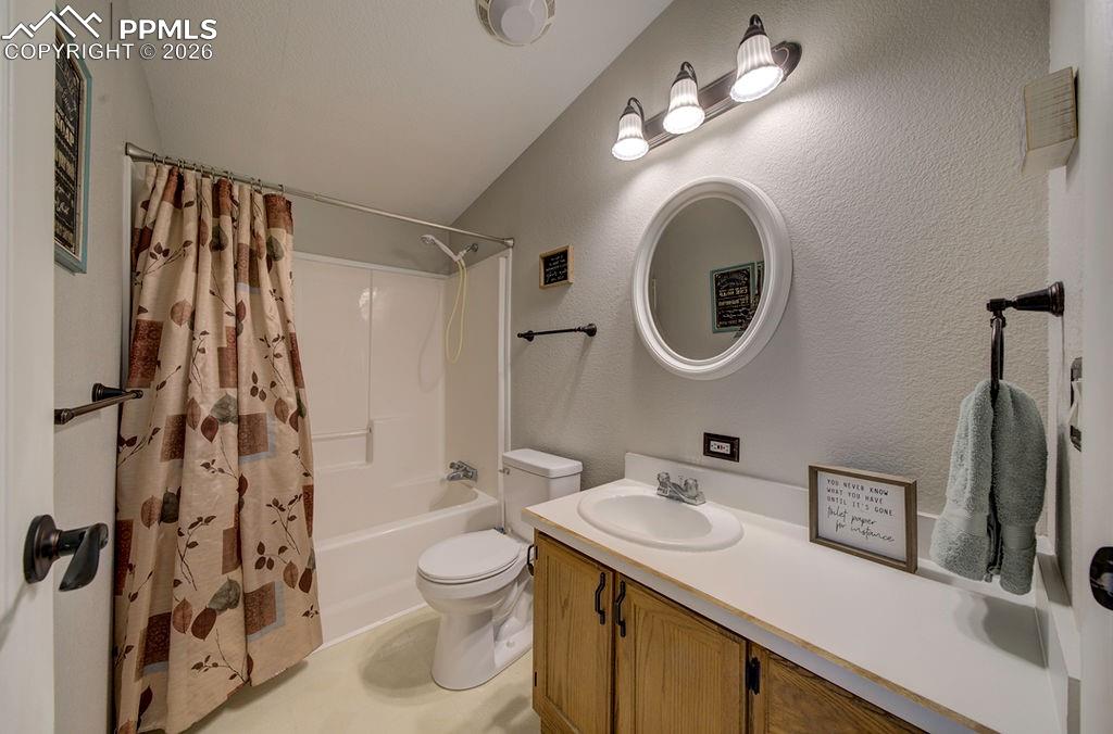 4024 Gray Fox Heights Colorado Springs CO 80922