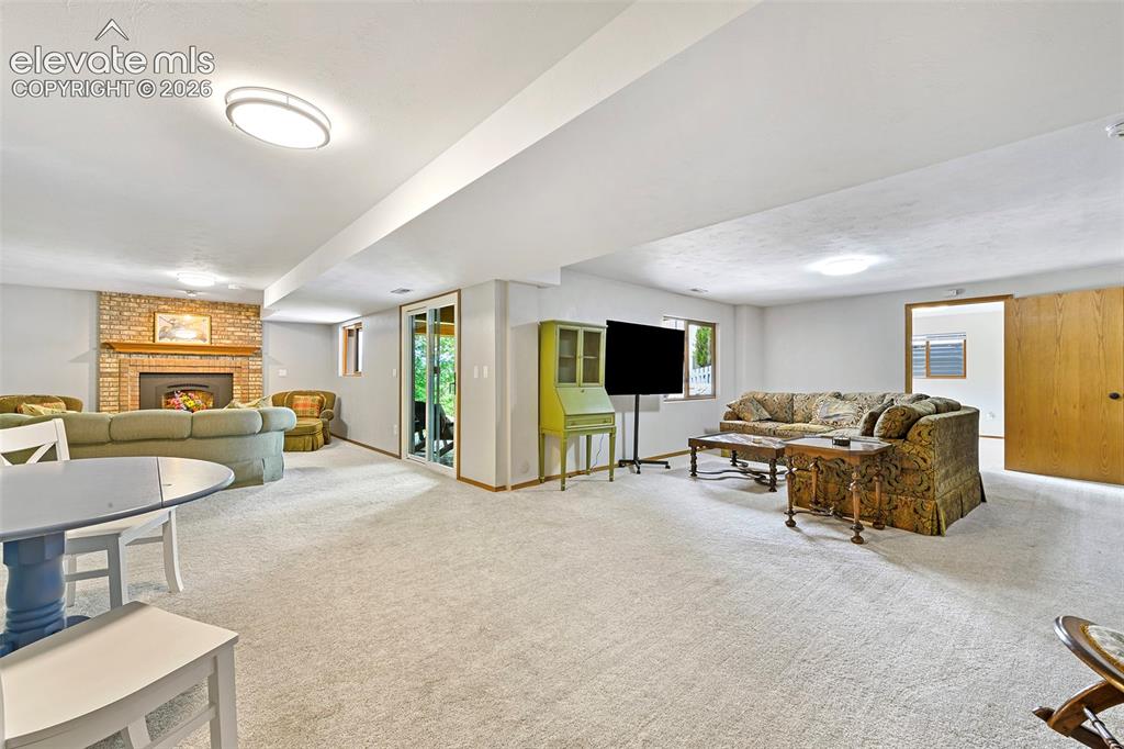 5452 Wells Fargo Drive Colorado Springs CO 80918