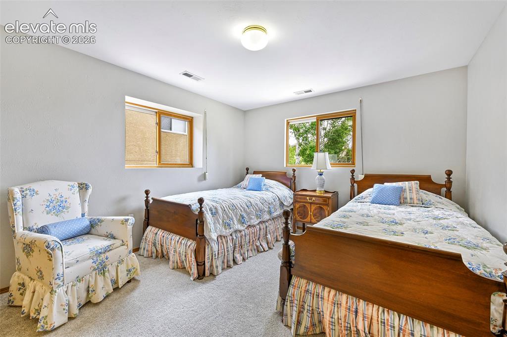 5452 Wells Fargo Drive Colorado Springs CO 80918