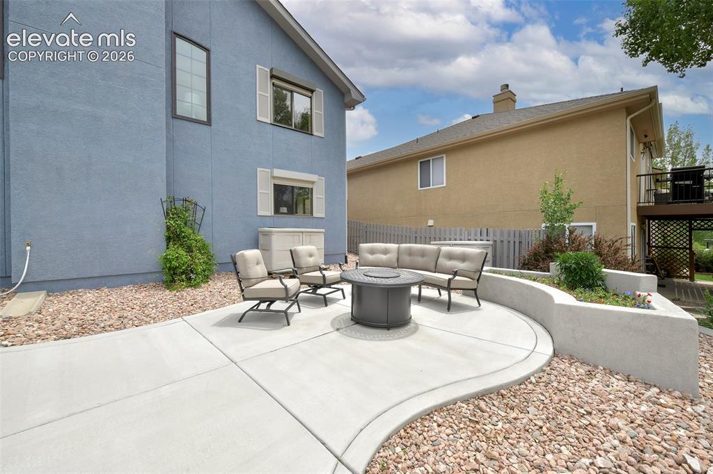 5452 Wells Fargo Drive Colorado Springs CO 80918