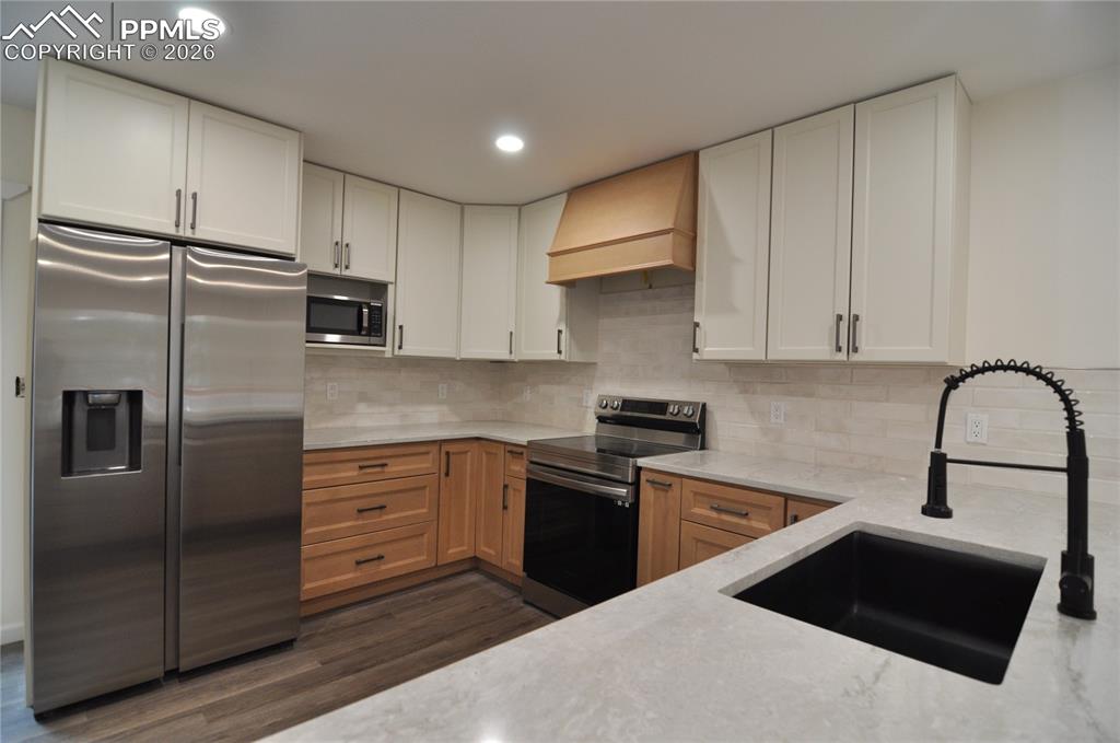 995 Oakwood Drive Castle Rock CO 80104