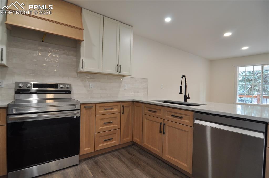 995 Oakwood Drive Castle Rock CO 80104