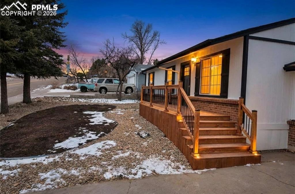 995 Oakwood Drive Castle Rock CO 80104