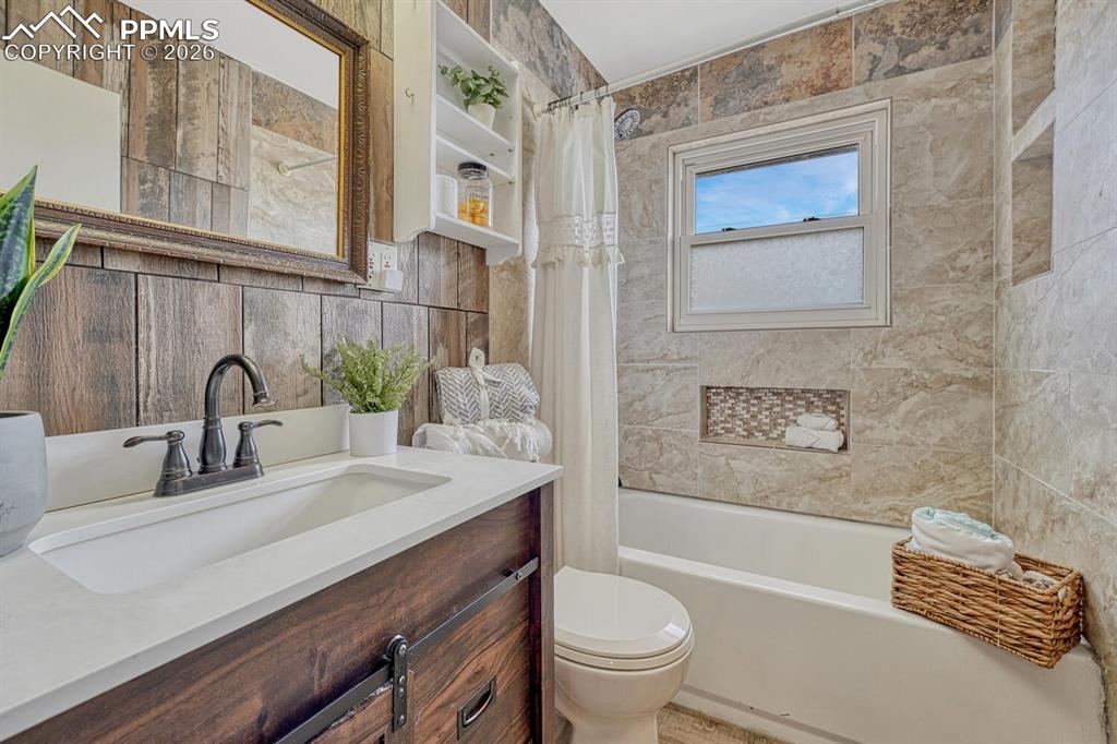 7815 Maverick Road Colorado Springs CO 80908