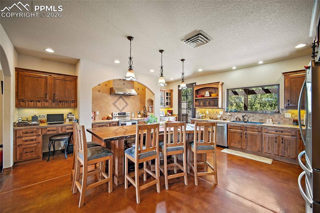 8200 Abbey Road Pueblo CO 81004