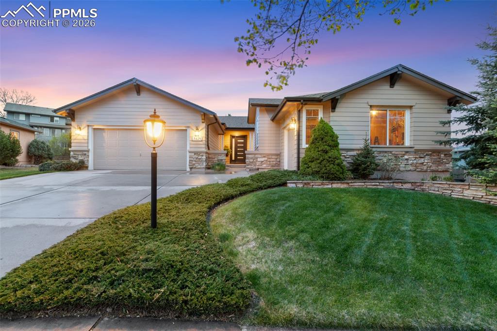 3425 Hollycrest Drive Colorado Springs CO 80920