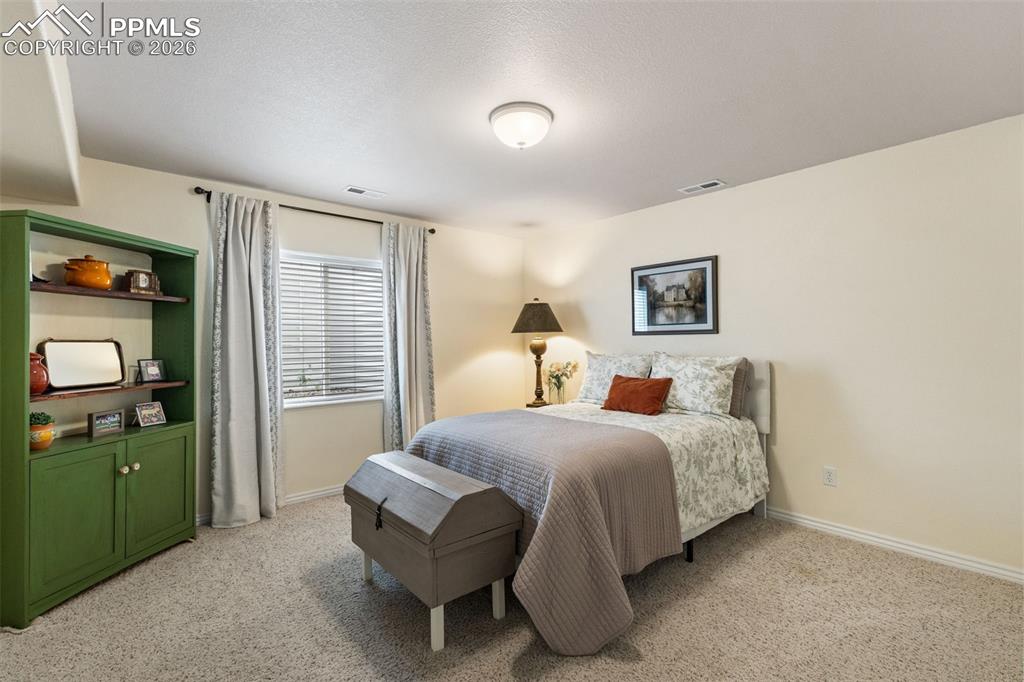 3425 Hollycrest Drive Colorado Springs CO 80920