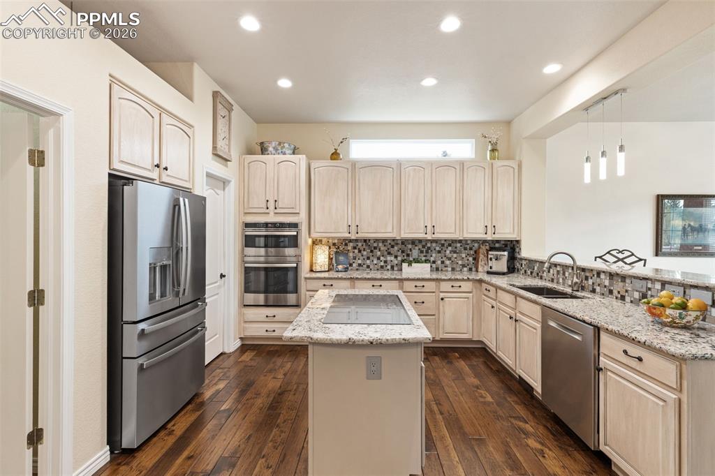 3425 Hollycrest Drive Colorado Springs CO 80920