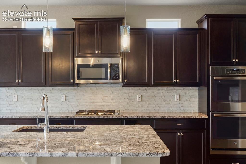7215 Rim Bluff Lane Colorado Springs CO 80927