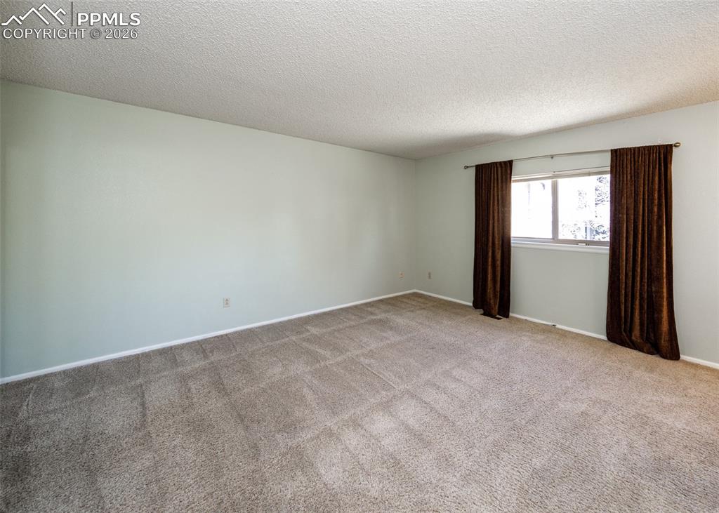 1118 War Eagle Court Colorado Springs CO 80919