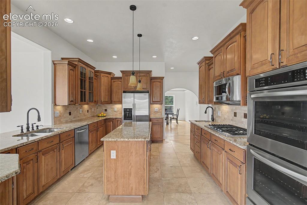 370 Oakhurst Lane Colorado Springs CO 80906