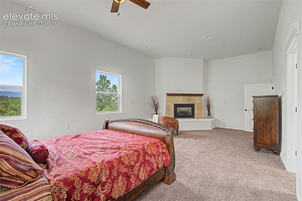 370 Oakhurst Lane Colorado Springs CO 80906
