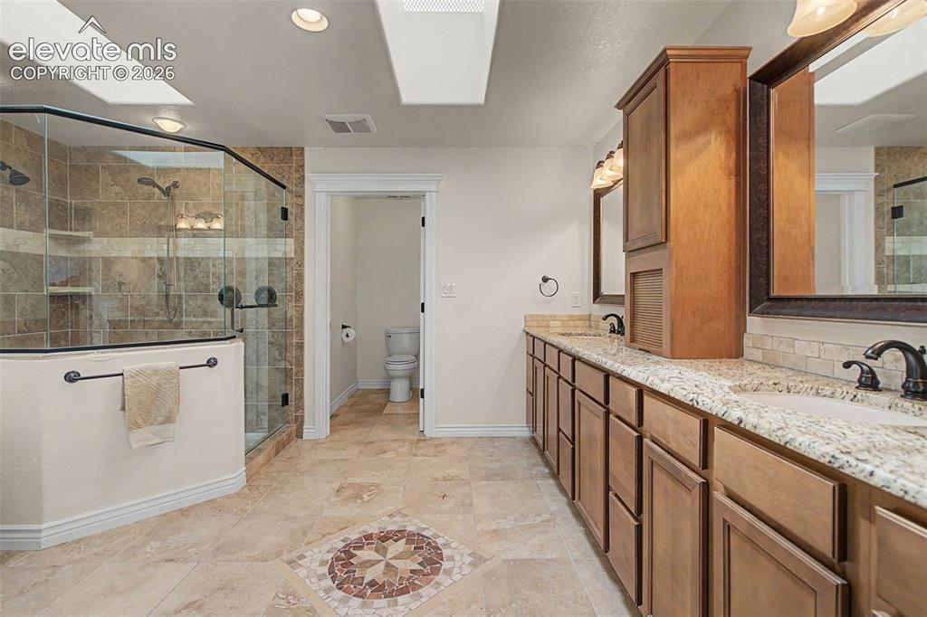 370 Oakhurst Lane Colorado Springs CO 80906