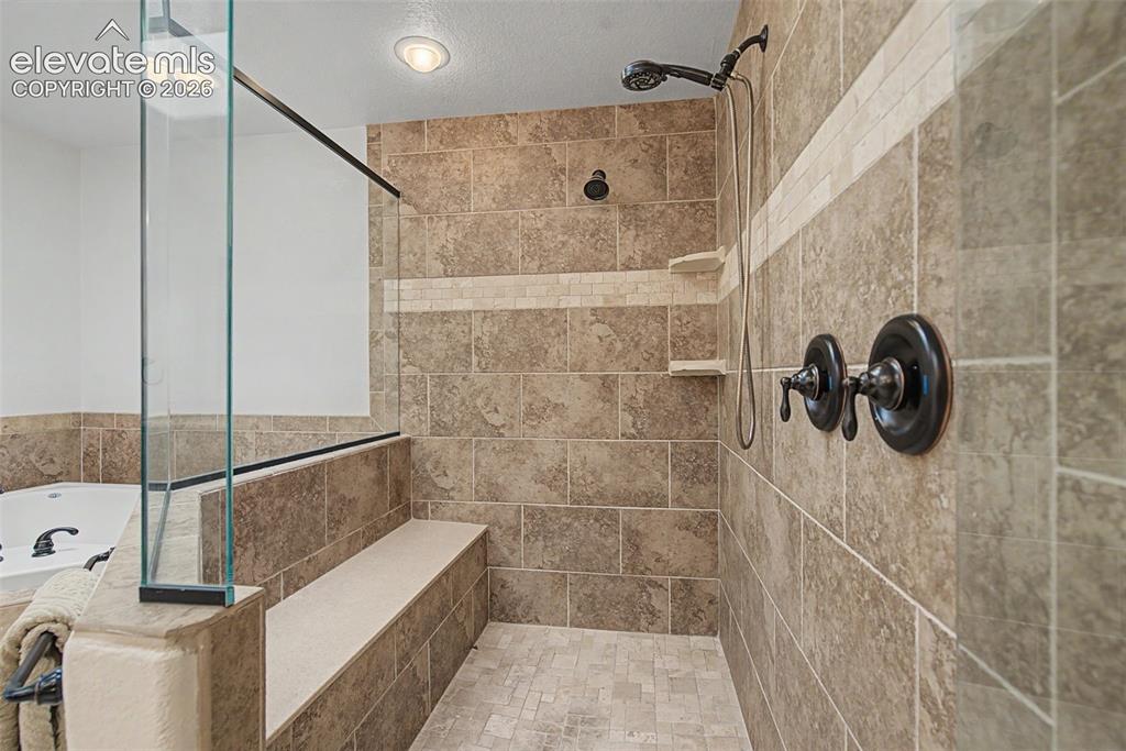 370 Oakhurst Lane Colorado Springs CO 80906