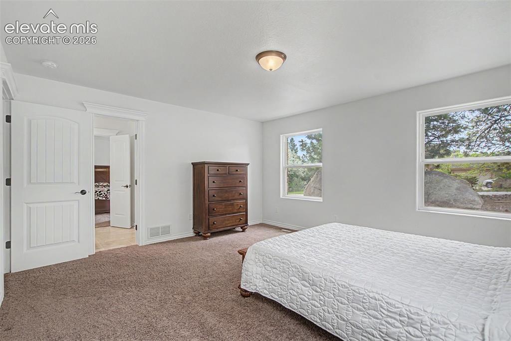 370 Oakhurst Lane Colorado Springs CO 80906