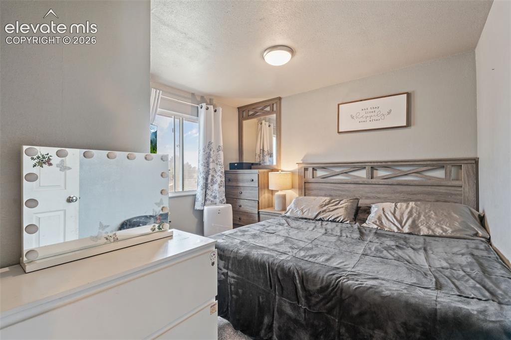 6935 Cattlemans Trail Colorado Springs CO 80911