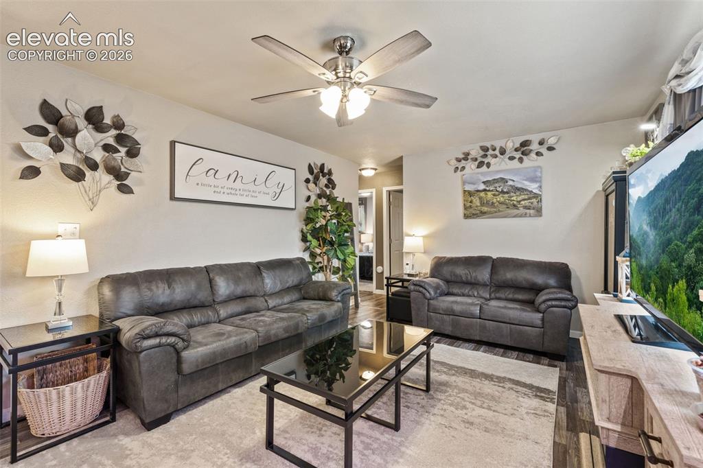 6935 Cattlemans Trail Colorado Springs CO 80911