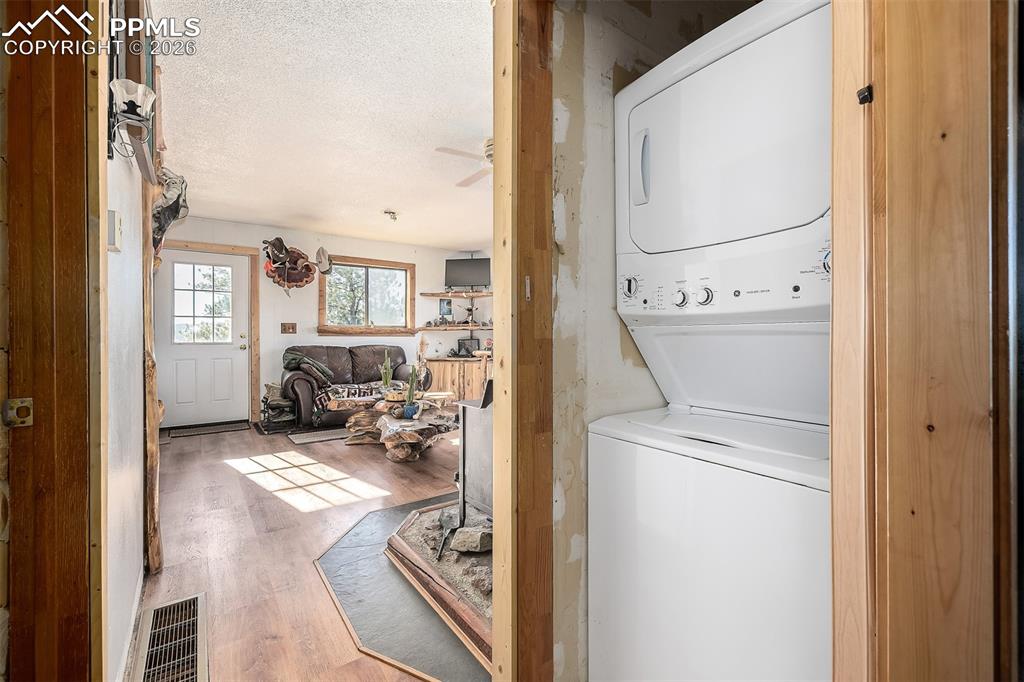 201 Lake Drive Florissant CO 80816