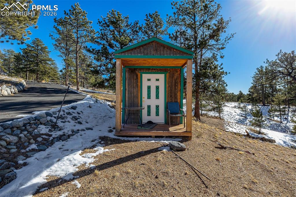 201 Lake Drive Florissant CO 80816
