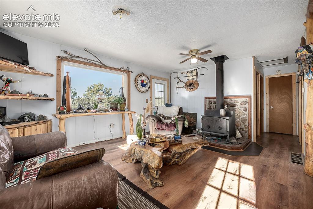 201 Lake Drive Florissant CO 80816