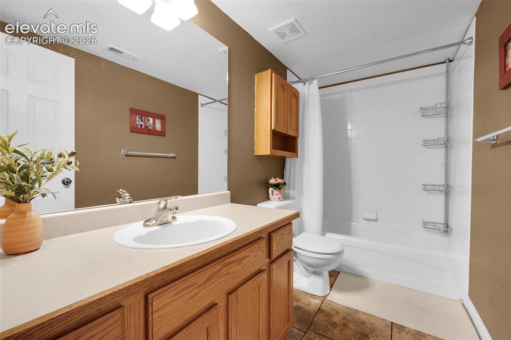 3370 Harbor Island Drive Colorado Springs CO 80920