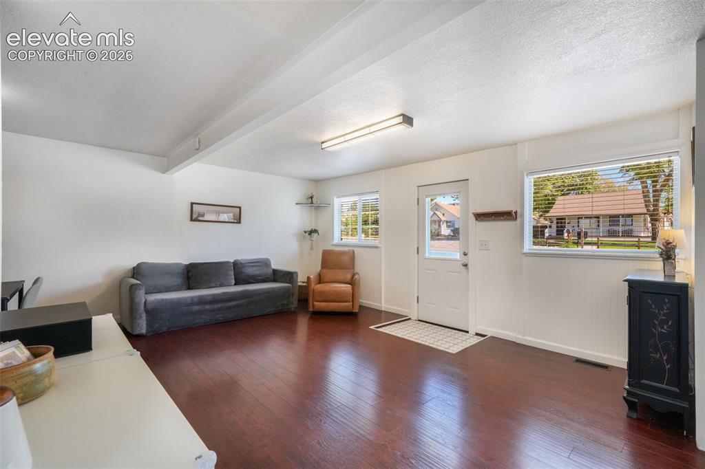 11860 W Independence Avenue Lakewood CO 80401