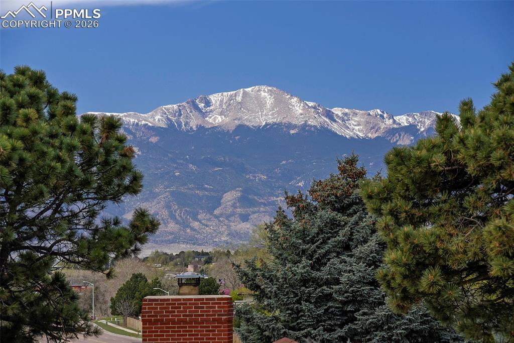 6589 Pahokee Drive Colorado Springs CO 80915
