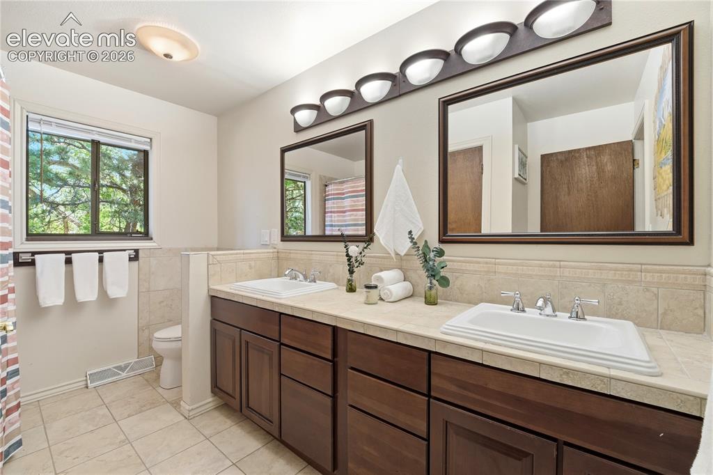 2411 Shalimar Drive Colorado Springs CO 80915