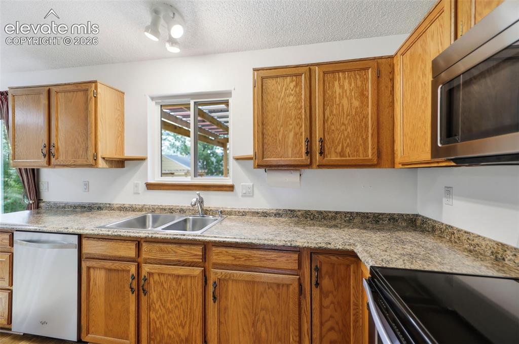 637 Trailcrest Court Colorado Springs CO 80906
