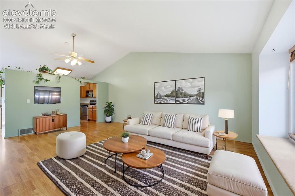 637 Trailcrest Court Colorado Springs CO 80906