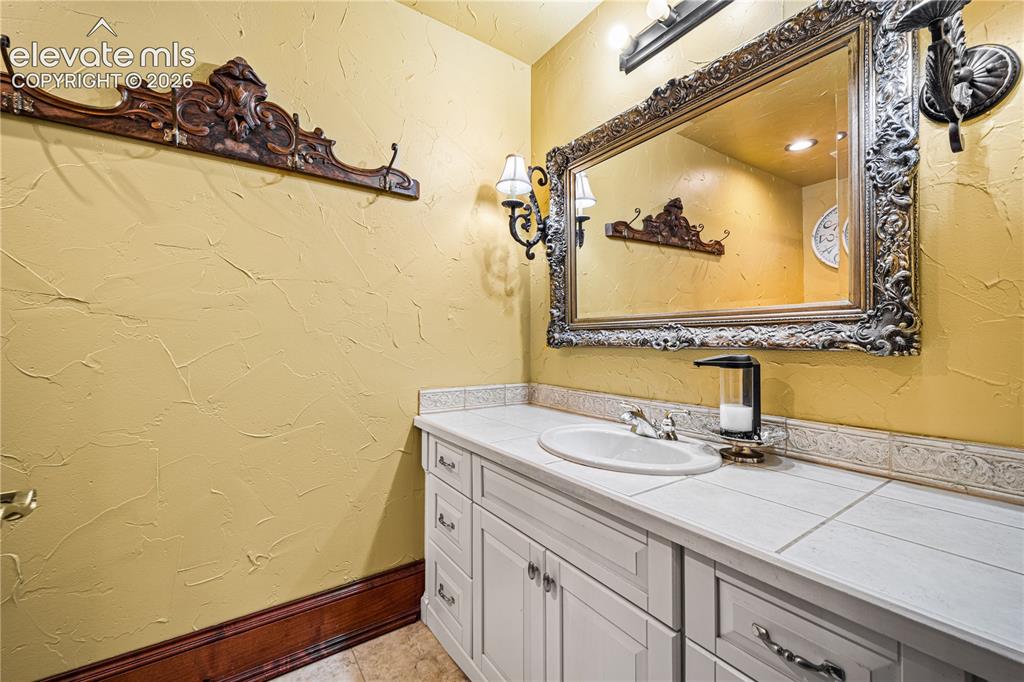 1416 Rancho Del Sol Pueblo CO 81008
