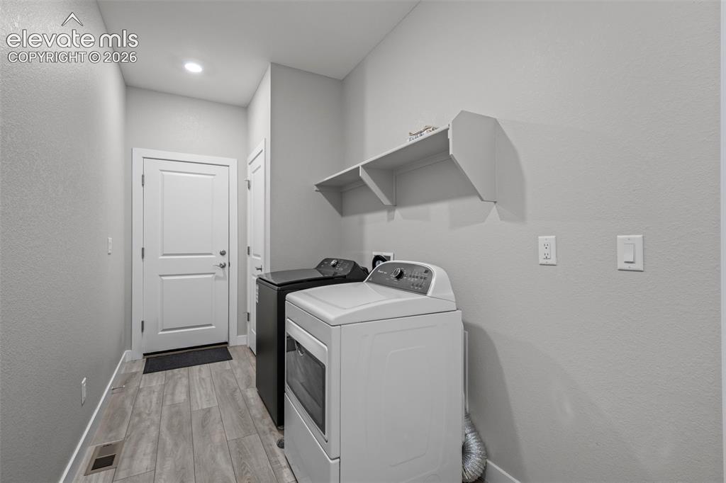 1915 Canyonpoint Lane Castle Pines CO 80108