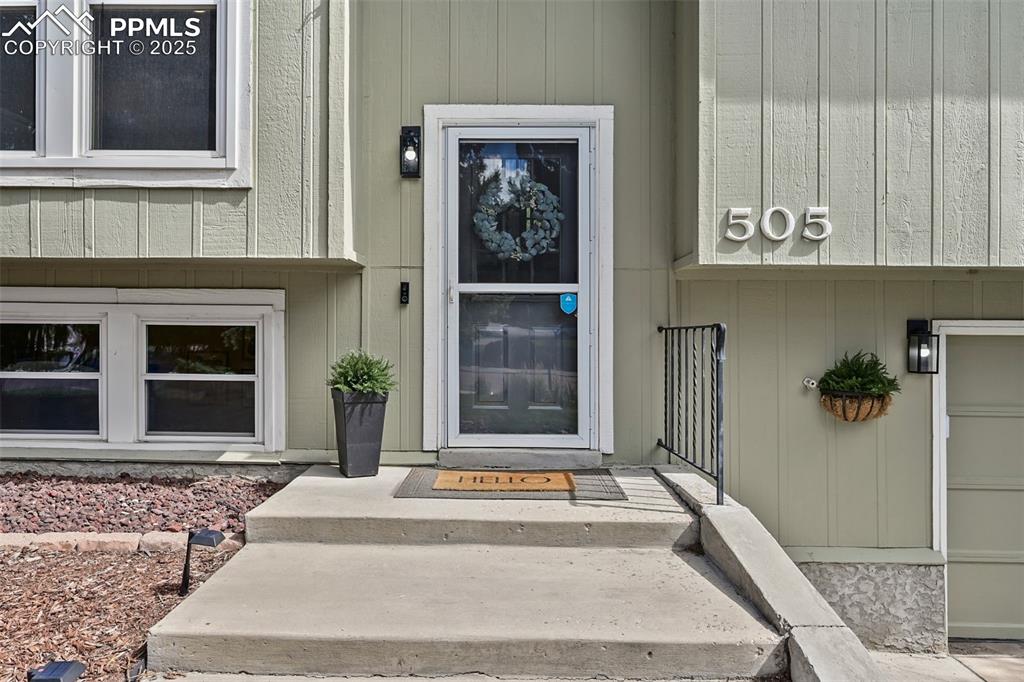 505 Silver Spring Circle Colorado Springs CO 80919